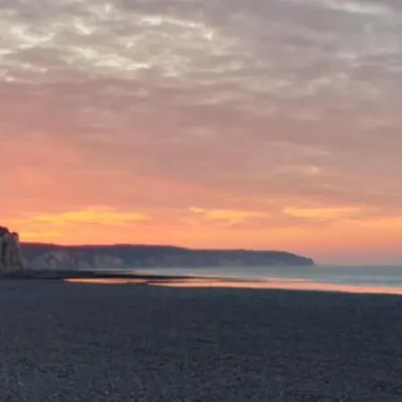 A 2min De La Apartment Dieppe